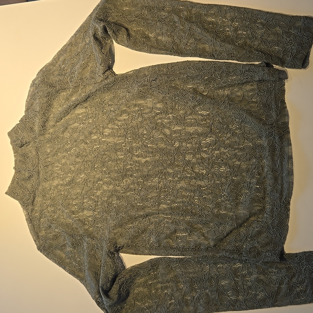 Lace top